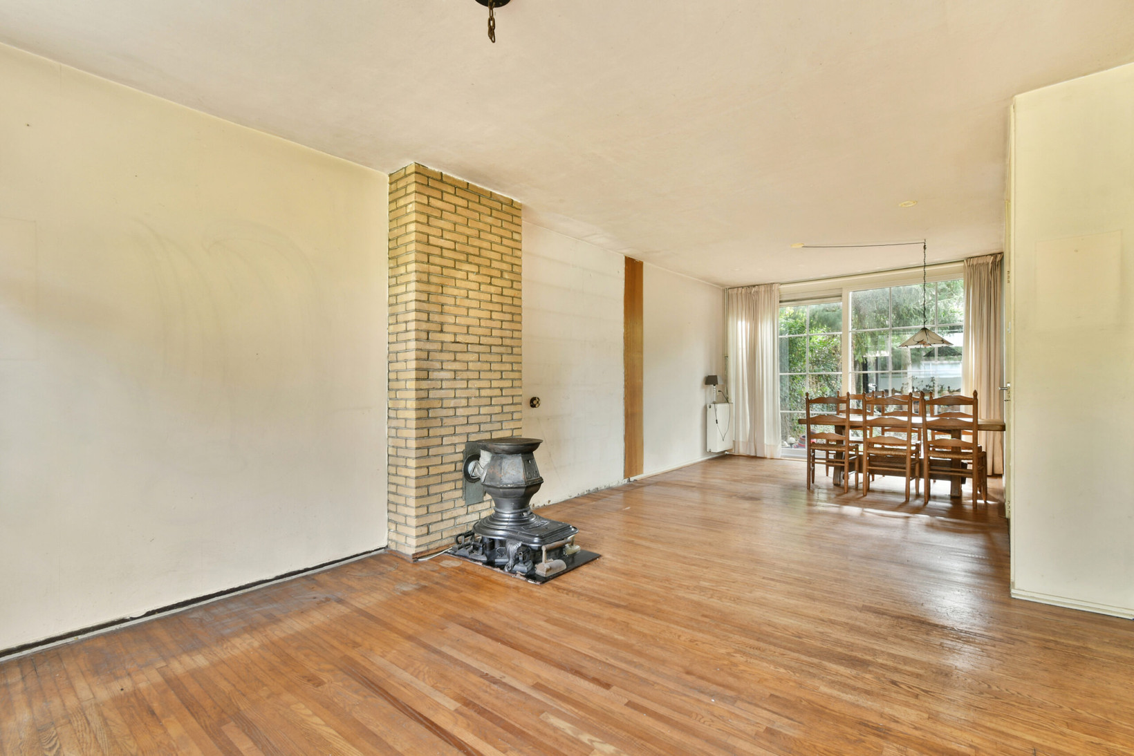 Tussenwoning te koop: Vincent van Goghlaan 38, Oegstgeest