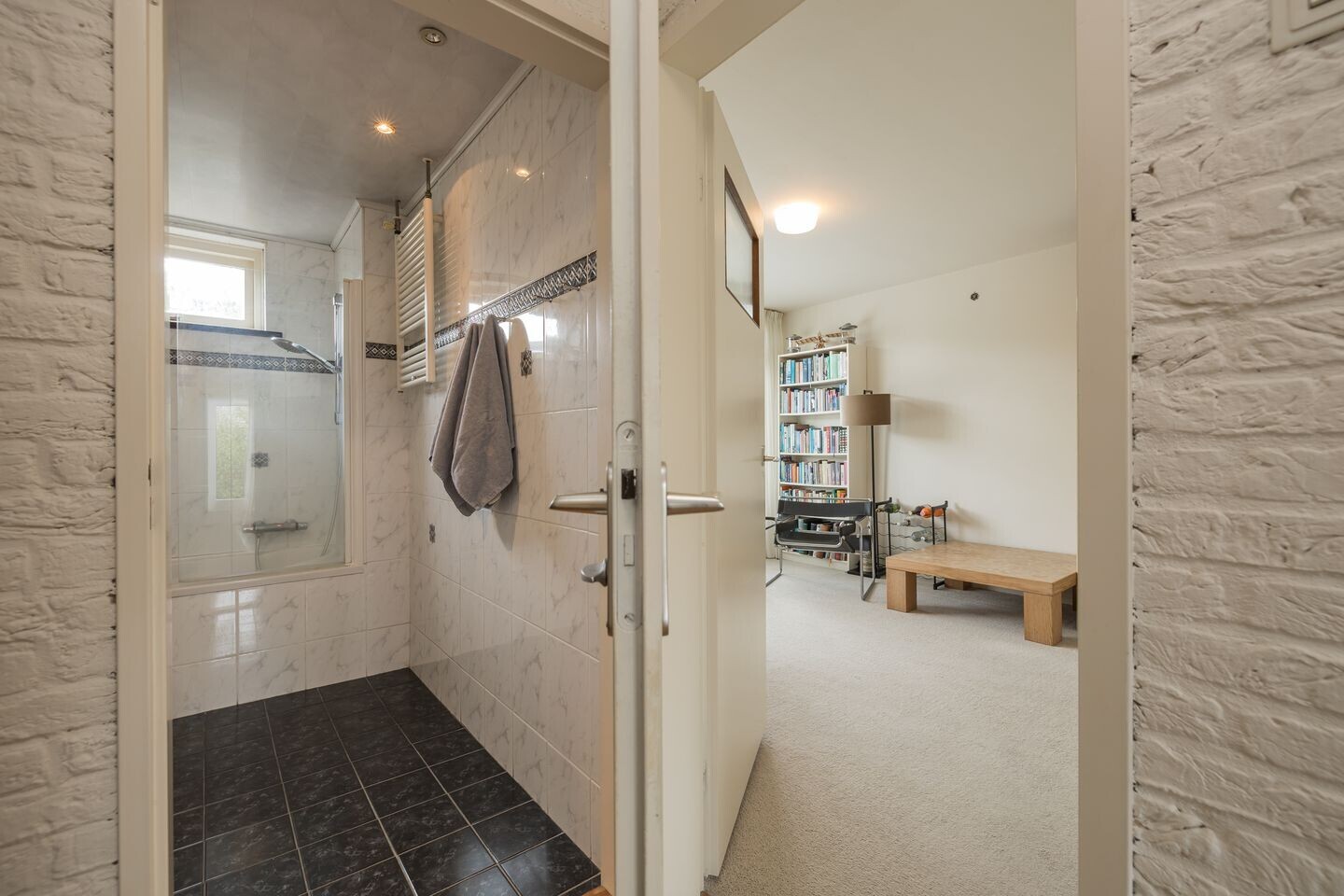 Tussenwoning te koop: Rembrandt van Rijnlaan 3, Oegstgeest