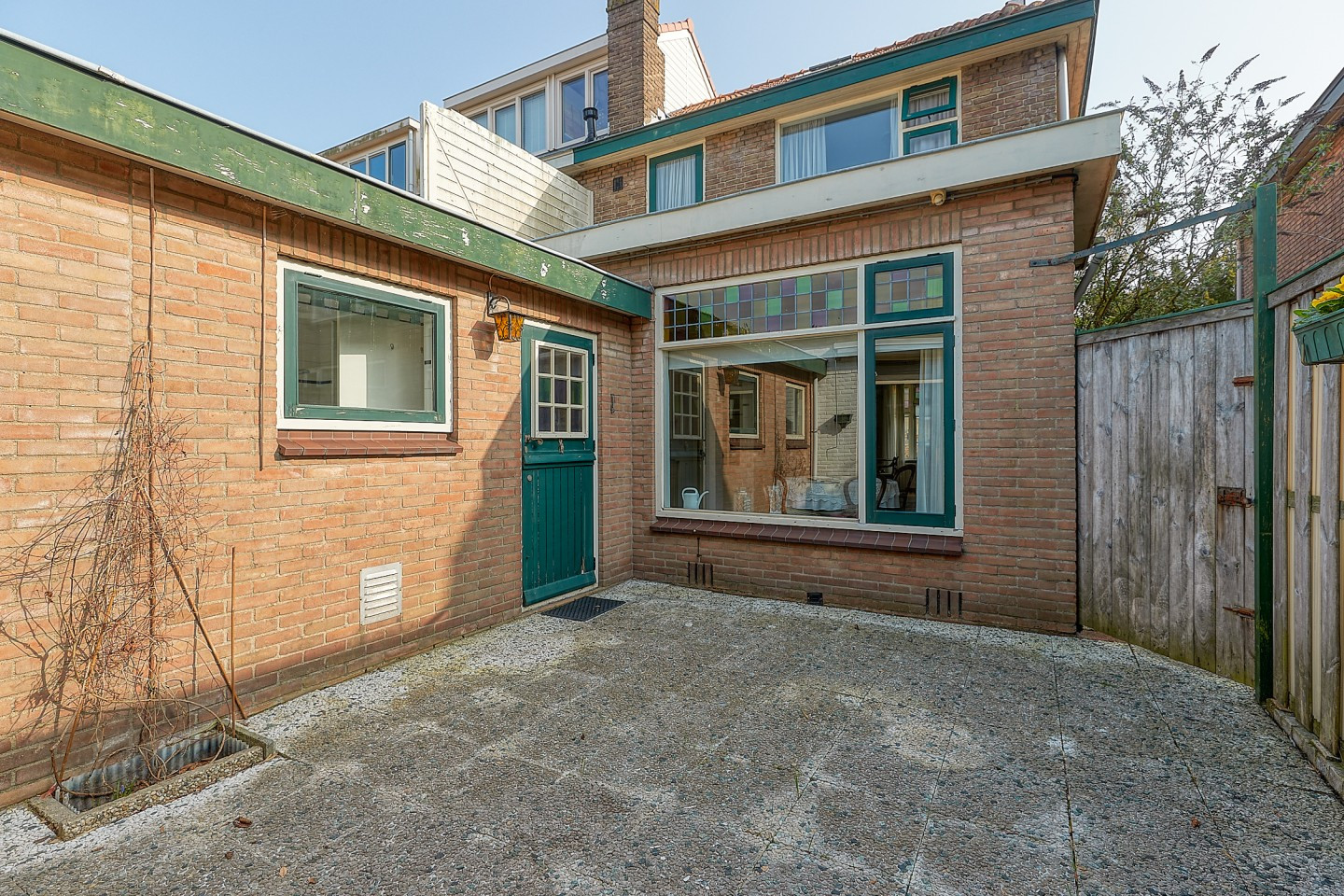 Hoekwoning te koop: Hoogmadeseweg 17, Leiderdorp