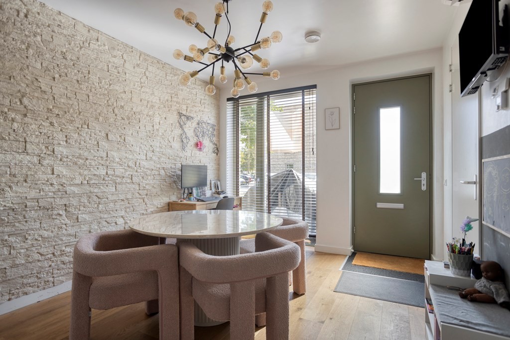 Tussenwoning te koop: Saranafort 41, Leiderdorp