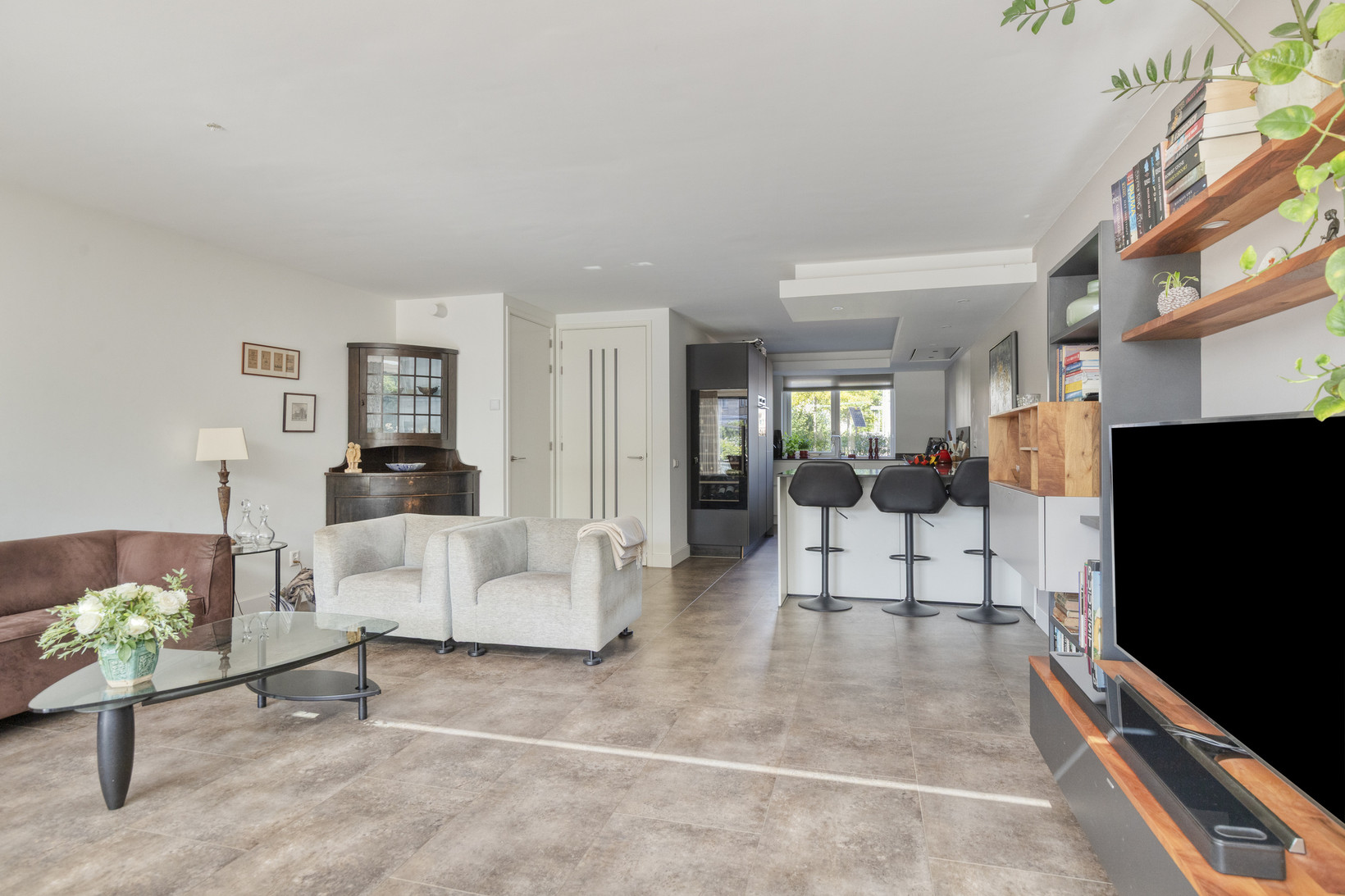 Hoekwoning te koop: Torenwacht 142, Leiderdorp
