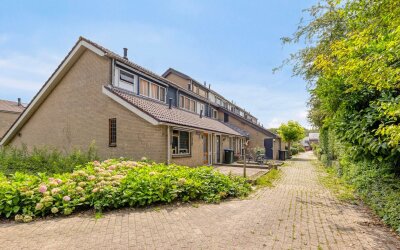 Lijsterhof 12