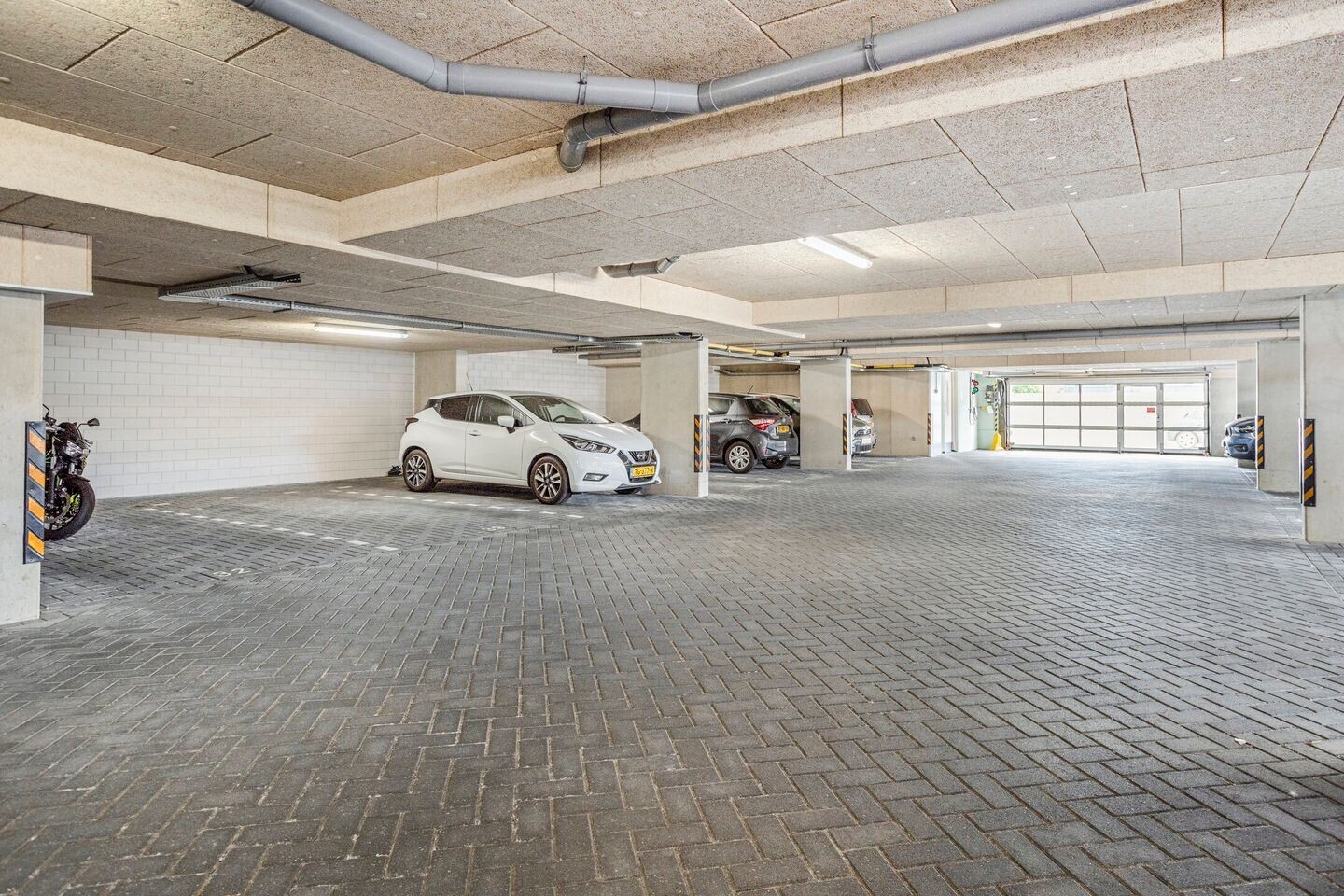 Appartement te koop: Stationshof 32, Roelofarendsveen