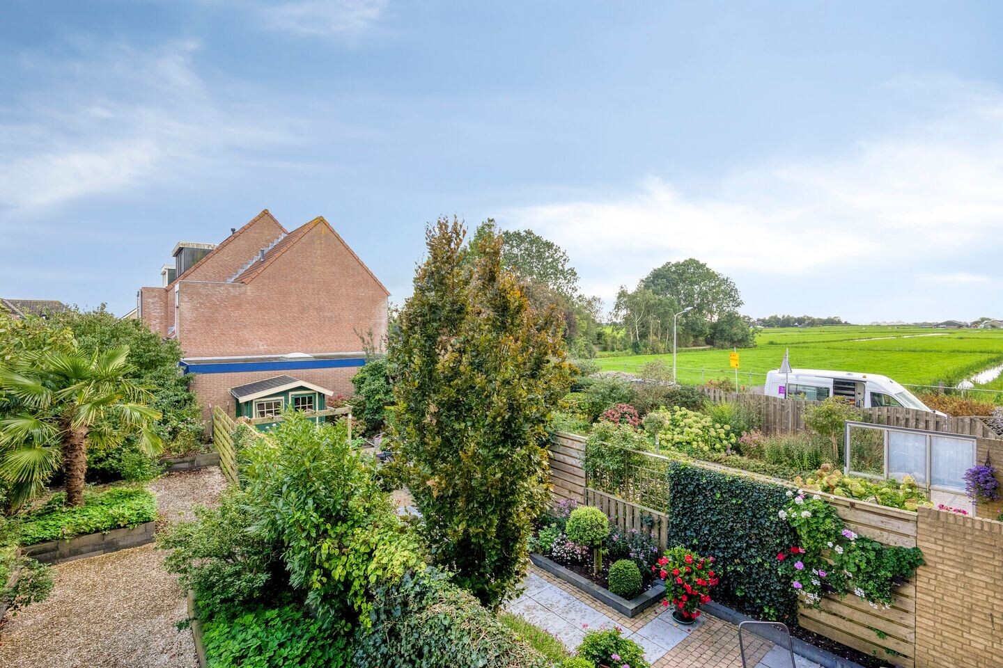 Tussenwoning te koop: H.P. van der Poellaan 6, Rijpwetering