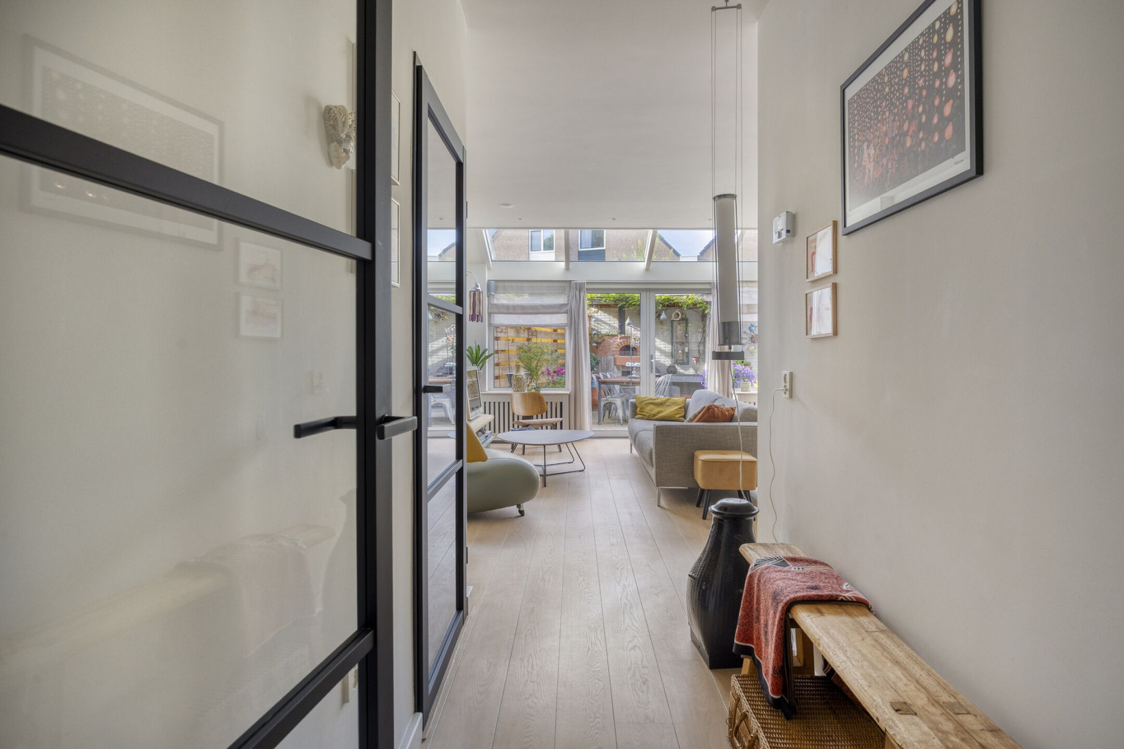 Tussenwoning te koop: Johan Frisostraat 4, Zoeterwoude