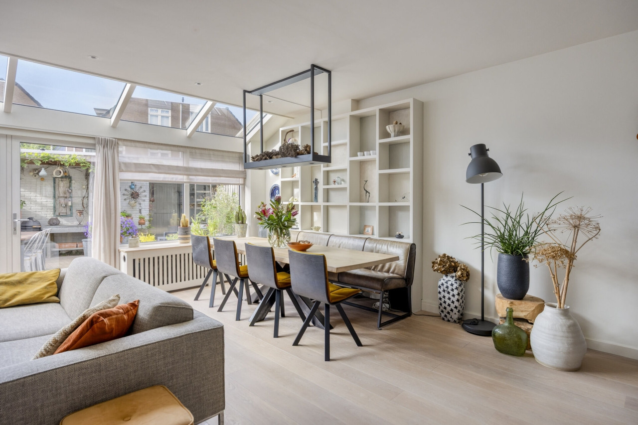 Tussenwoning te koop: Johan Frisostraat 4, Zoeterwoude