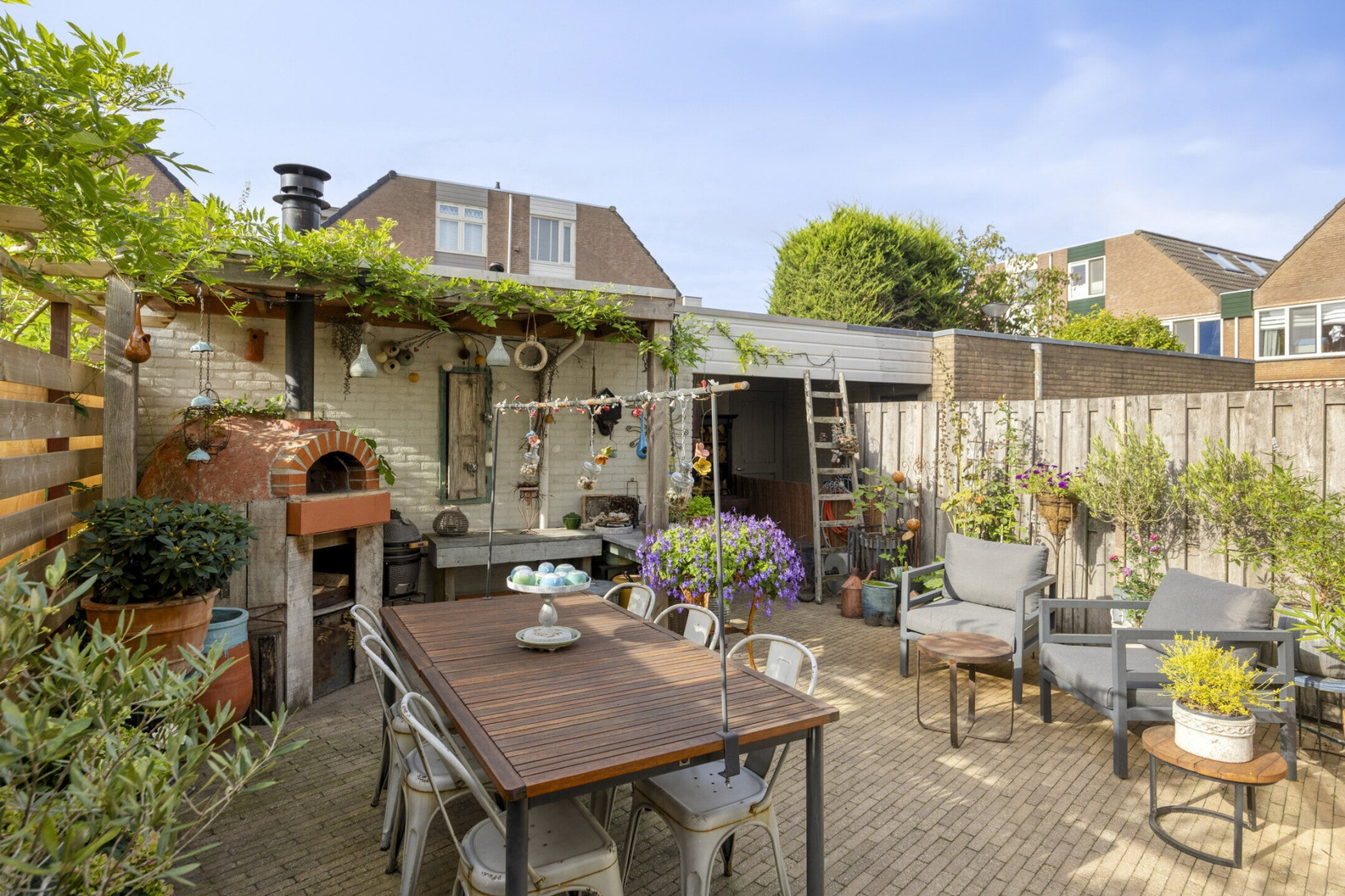 Tussenwoning te koop: Johan Frisostraat 4, Zoeterwoude