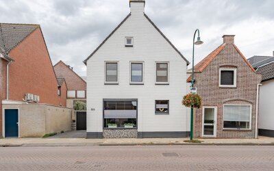 Dorpsstraat 111