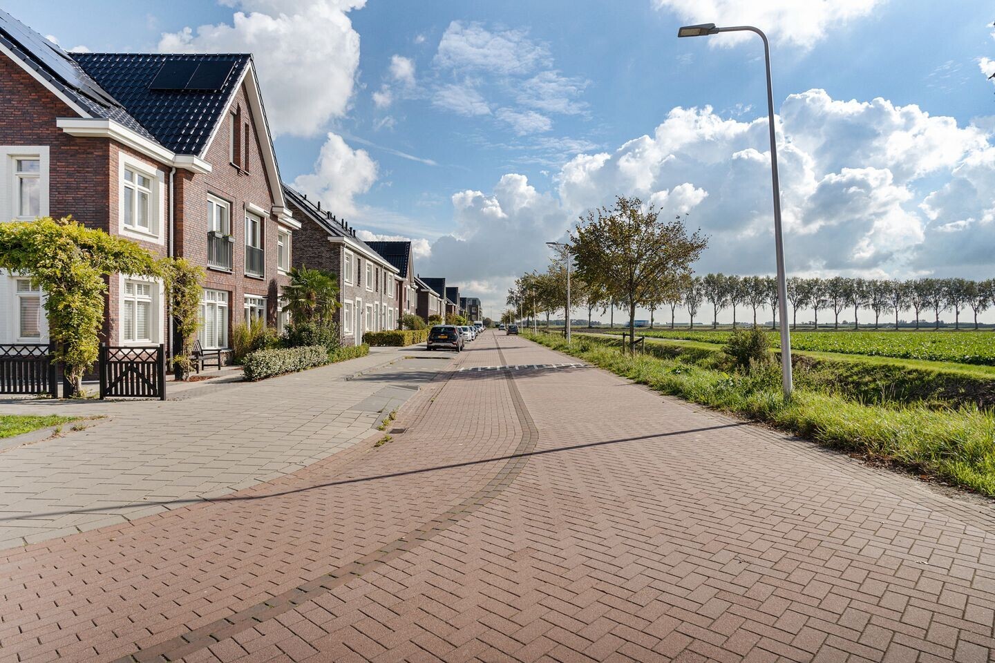 Twee-onder-één-kap te koop: Wilgenroos 9, Hazerswoude-Dorp