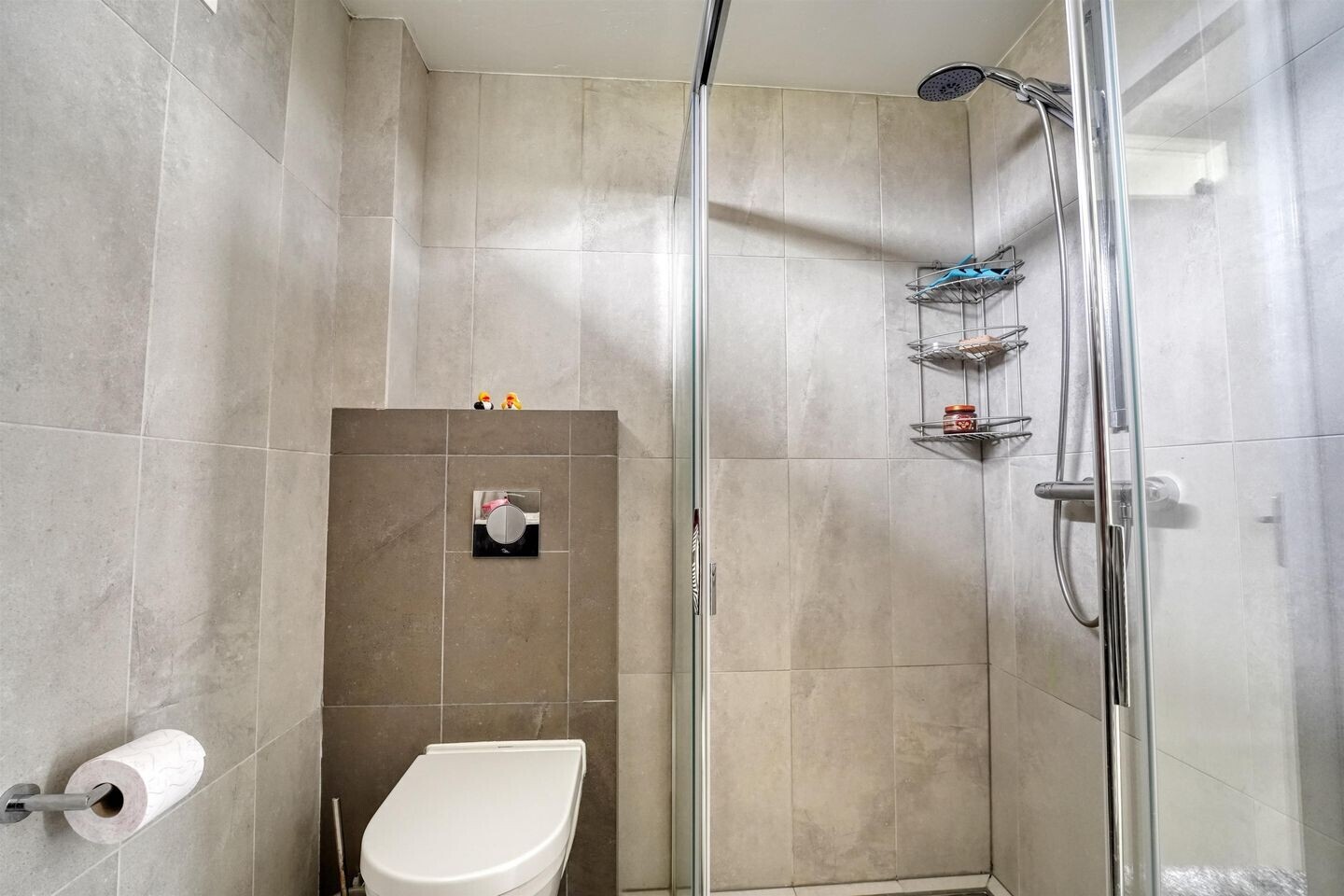 Tussenwoning te koop: Jacob Marisstraat 6, Hazerswoude-Dorp