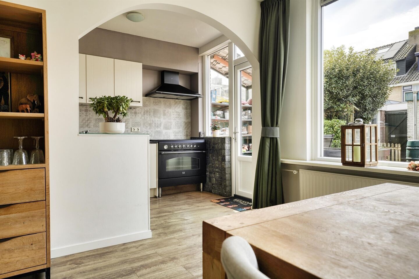 Tussenwoning te koop: Jacob Marisstraat 6, Hazerswoude-Dorp