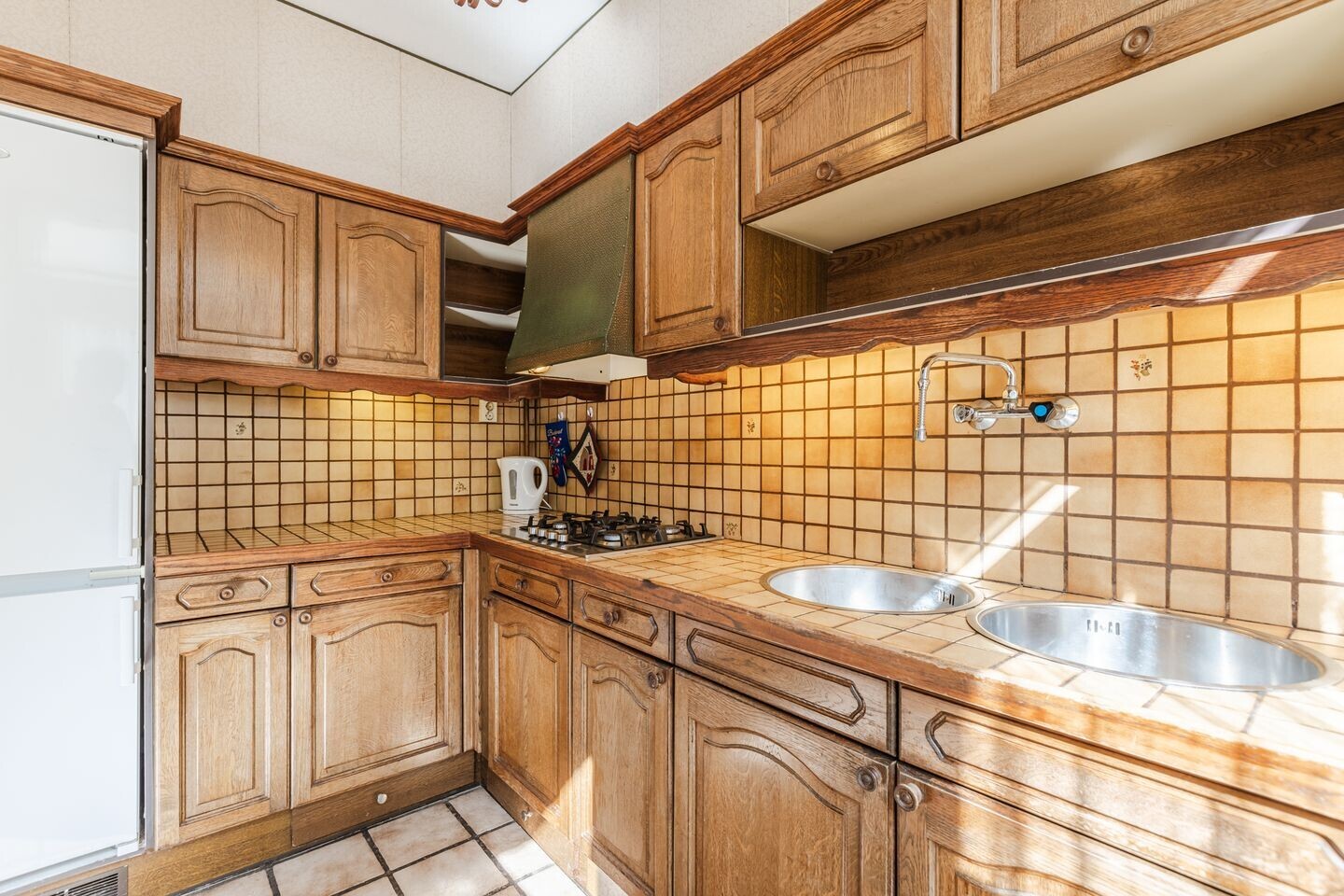 Tussenwoning te koop: Pieter Brueghelstraat 14, Hazerswoude-Dorp