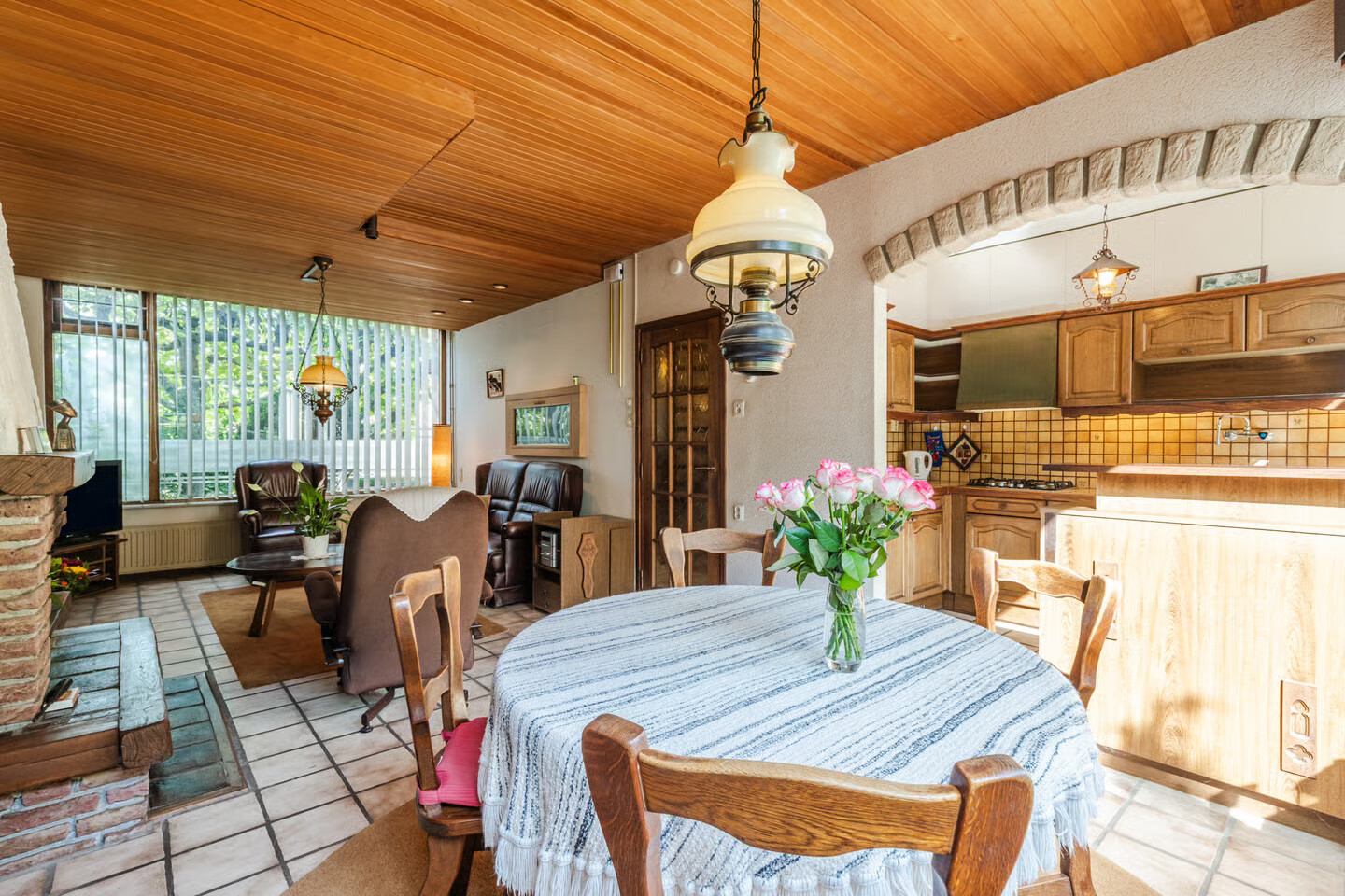 Tussenwoning te koop: Pieter Brueghelstraat 14, Hazerswoude-Dorp