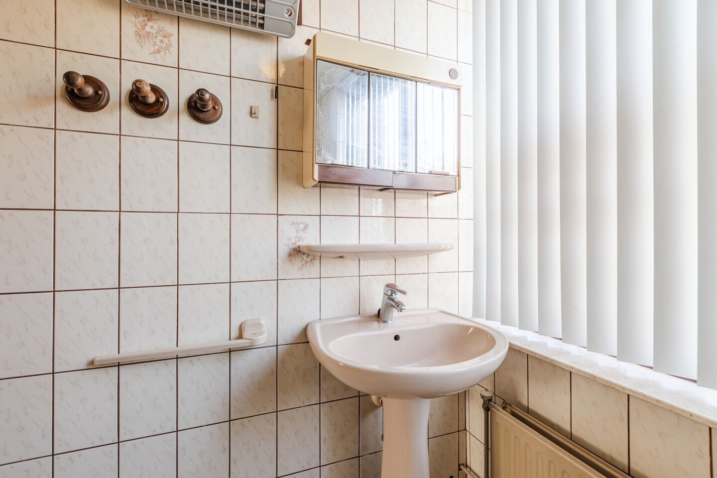 Tussenwoning te koop: Pieter Brueghelstraat 14, Hazerswoude-Dorp