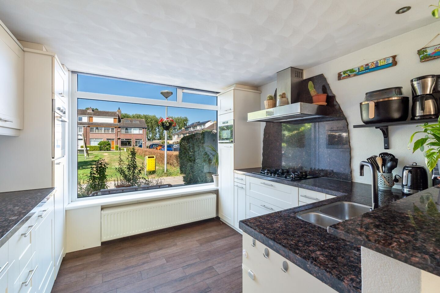 Tussenwoning te koop: Busken Huetstraat 35, Hazerswoude-Rijndijk