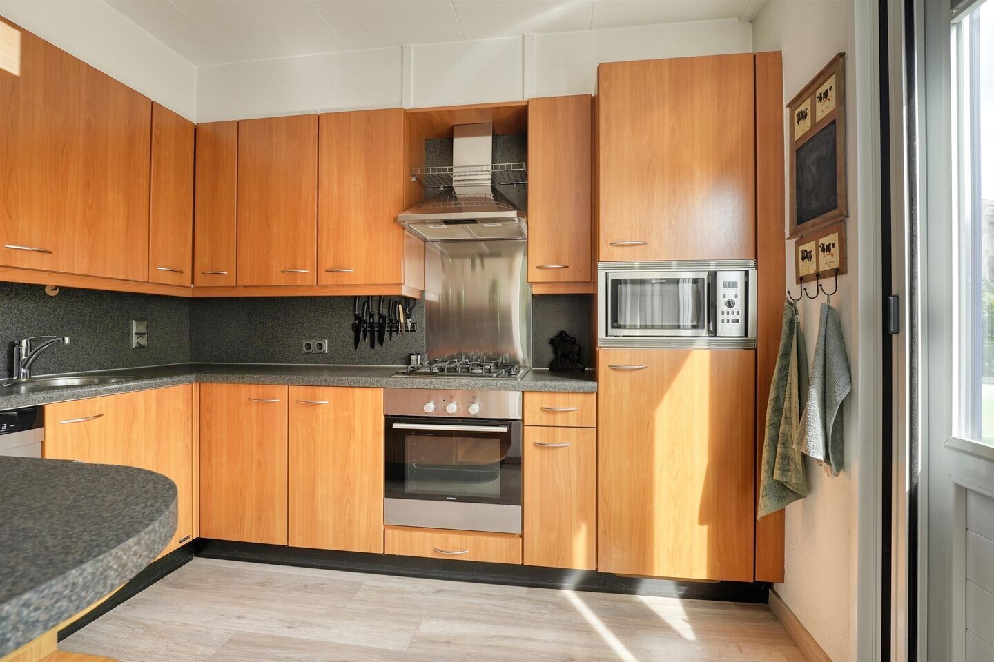 Tussenwoning te koop: Potgieterlaan 77, Hazerswoude-Rijndijk