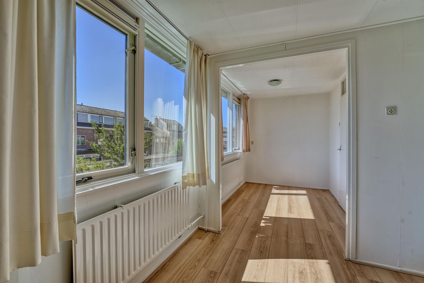 Tussenwoning te koop: Potgieterlaan 99, Hazerswoude-Rijndijk