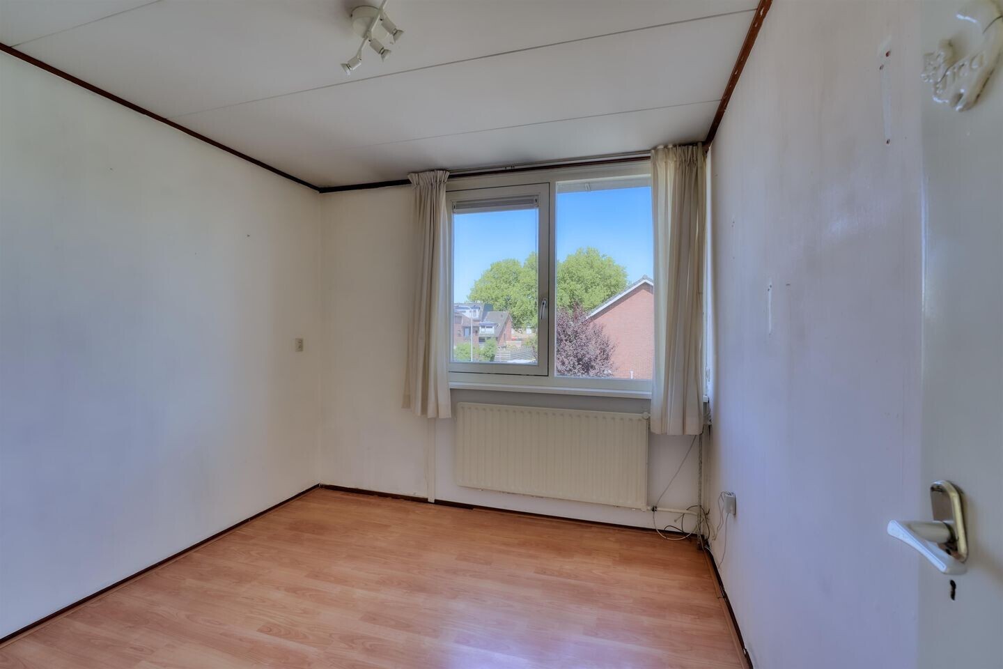 Tussenwoning te koop: Potgieterlaan 99, Hazerswoude-Rijndijk