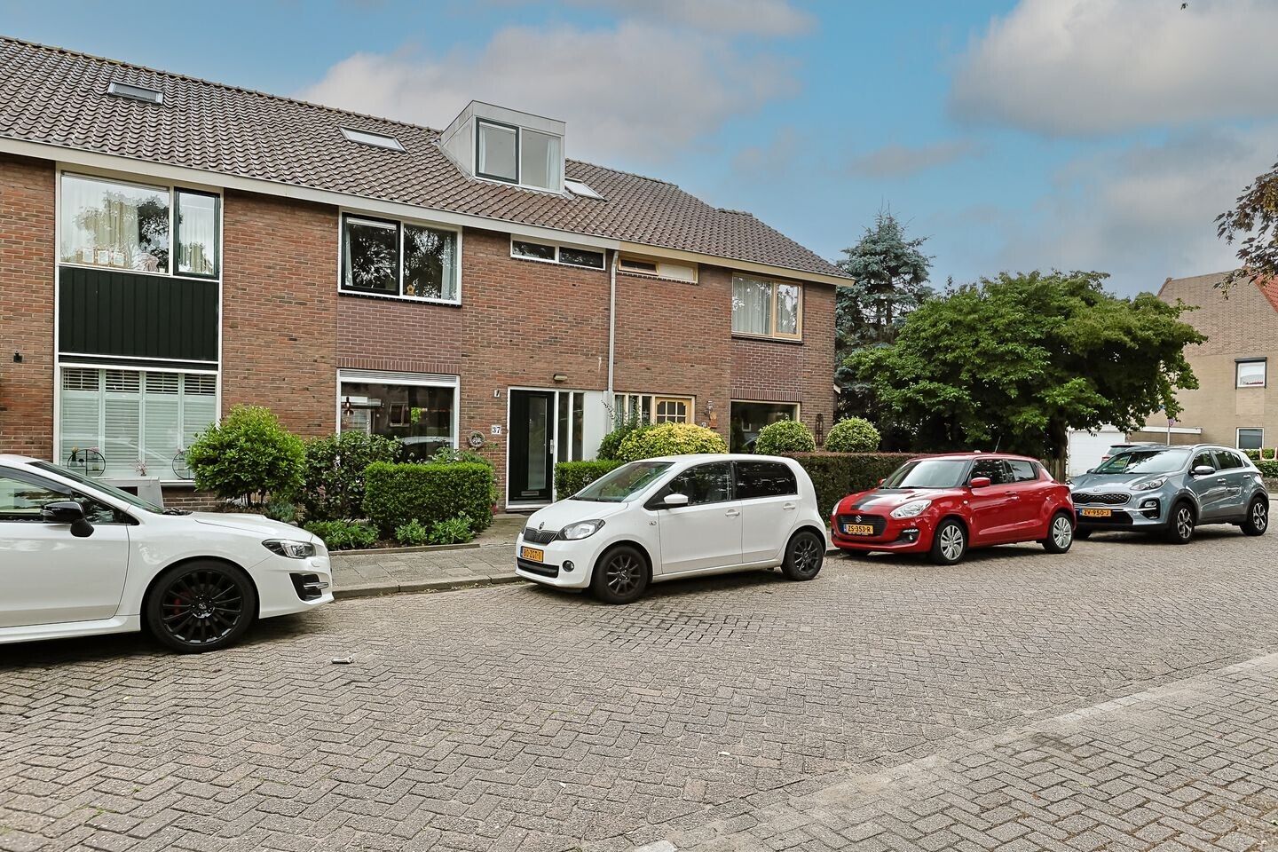 Tussenwoning te koop: Kerklaan 37, Koudekerk Aan Den Rijn