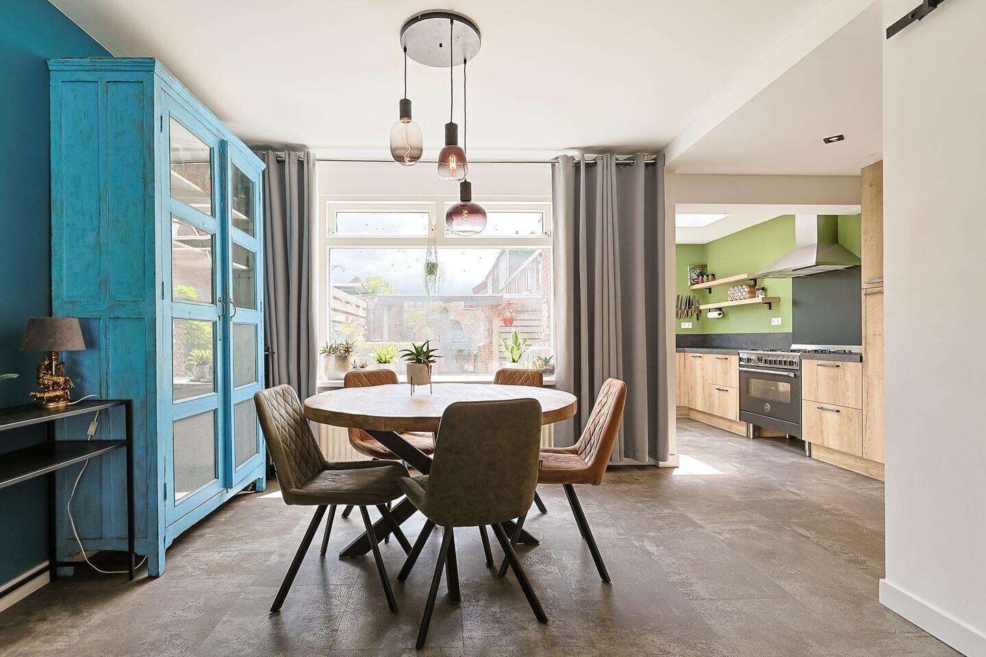 Tussenwoning te koop: Kerklaan 37, Koudekerk Aan Den Rijn