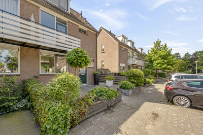 Burgemeester de Herderplantsoen 24
