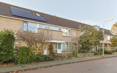 Haringvliet 86