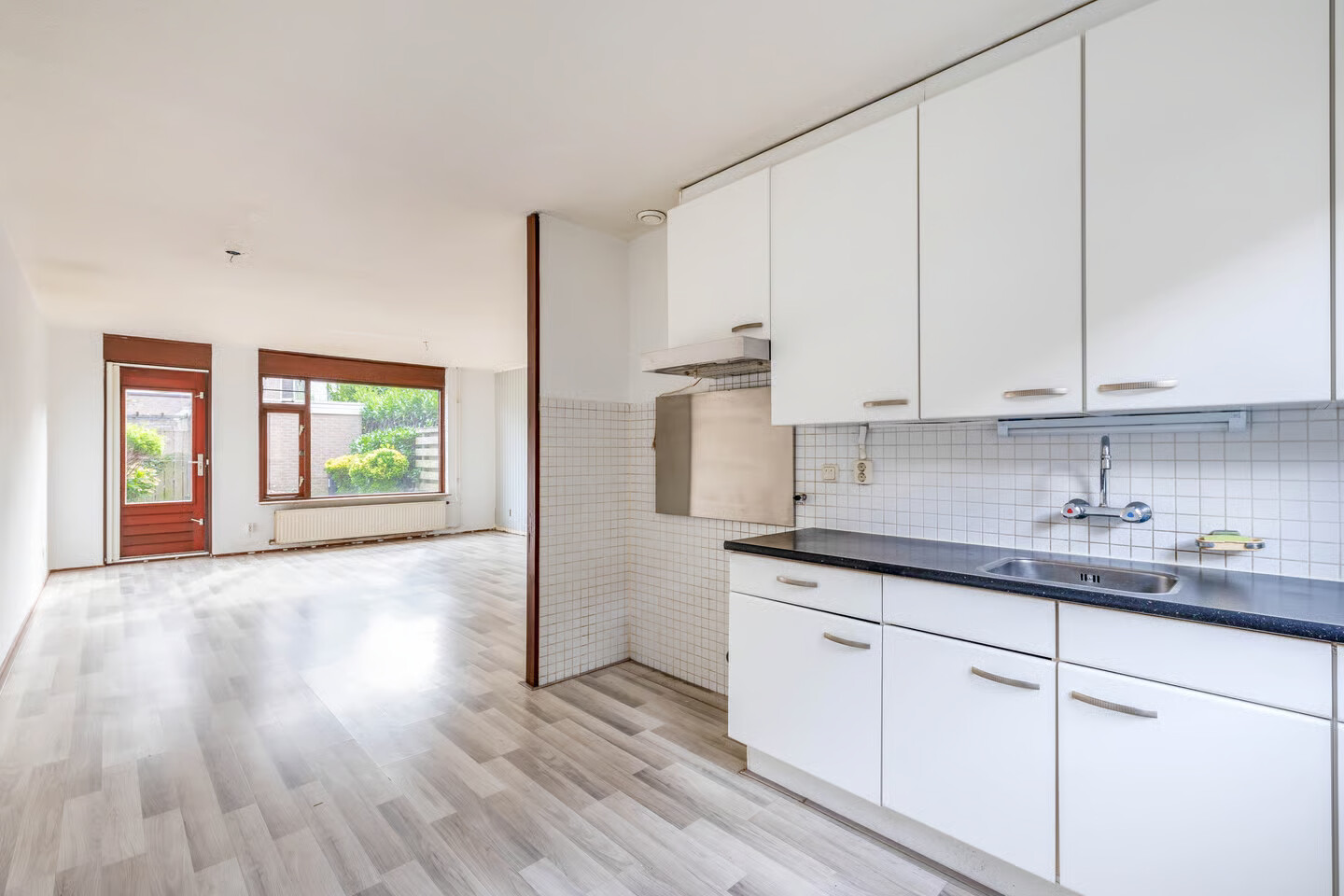 Tussenwoning te koop: Mandenvlechter 89, Alphen Aan Den Rijn