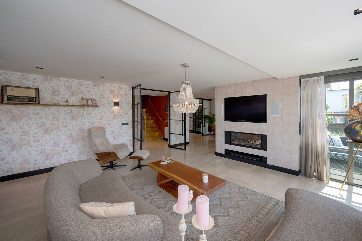 Vrijstaande woning te koop: Woubrugseweg 5, Alphen Aan Den Rijn