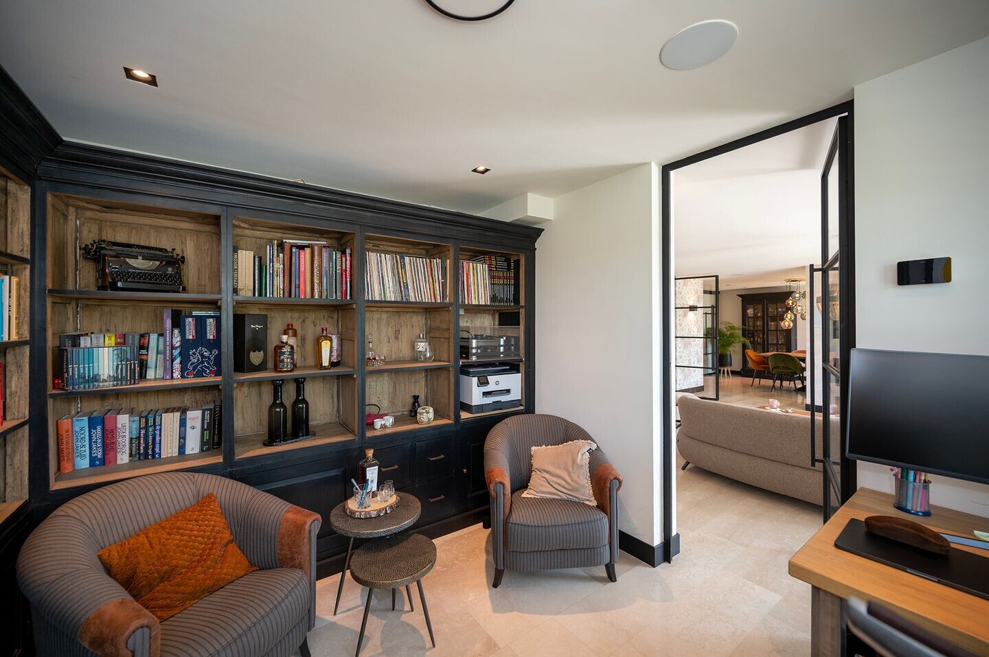 Vrijstaande woning te koop: Woubrugseweg 5, Alphen Aan Den Rijn