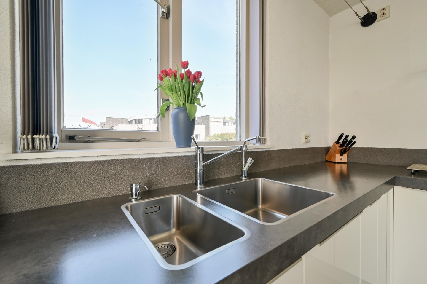 Hoekwoning te koop: Galjoen 1, Alphen Aan Den Rijn