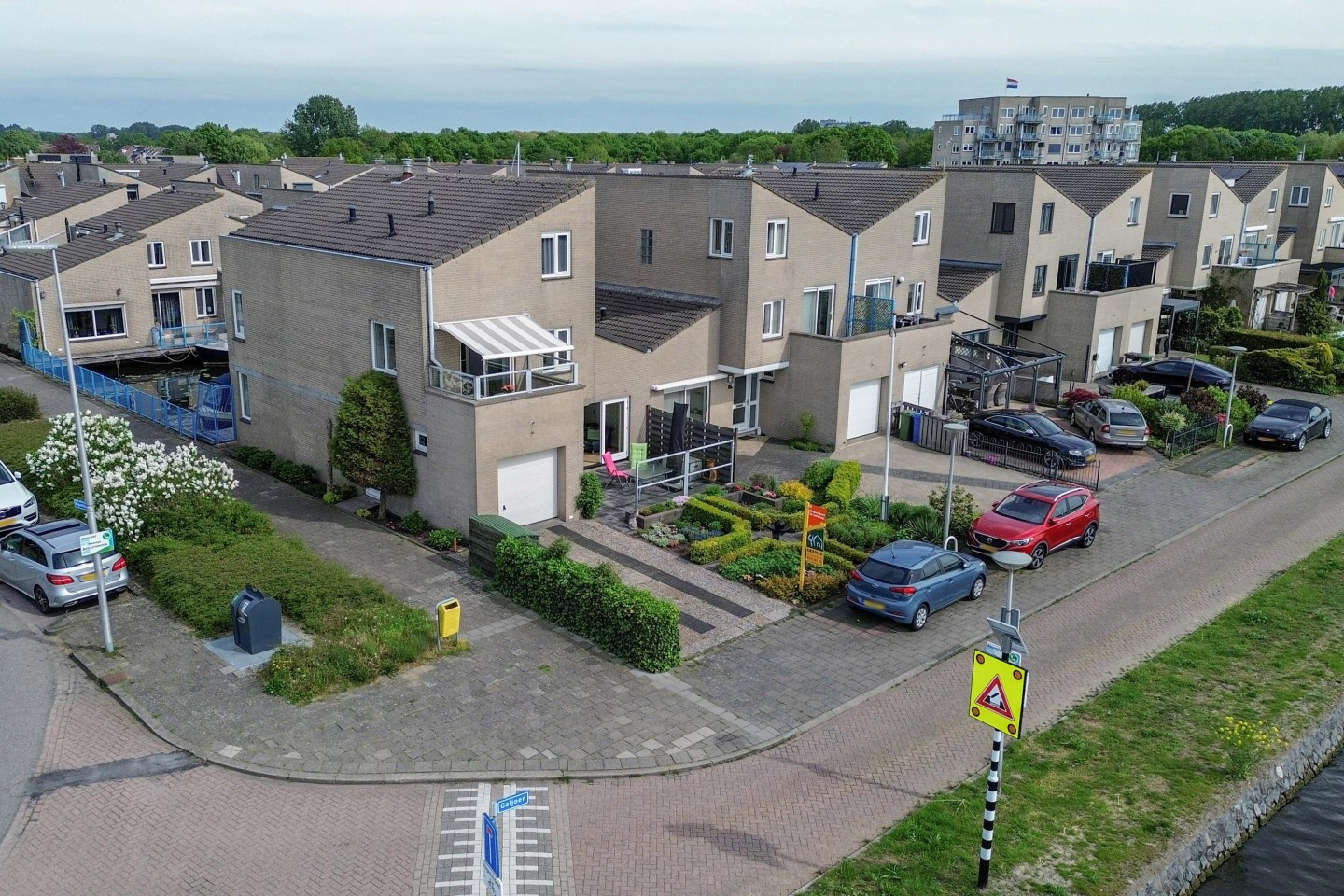 Hoekwoning te koop: Galjoen 1, Alphen Aan Den Rijn