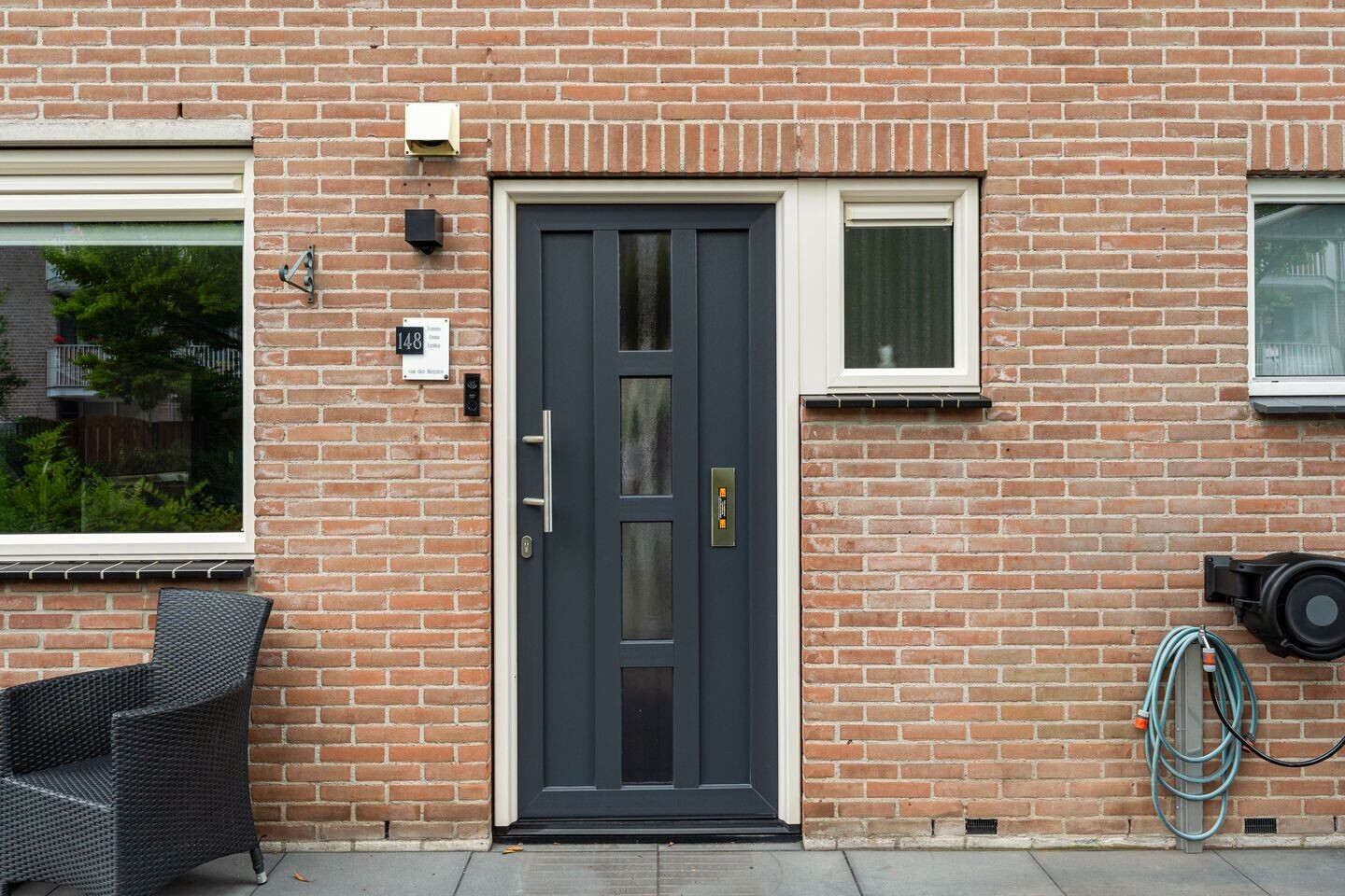 Tussenwoning te koop: Zadelmaker 148, Alphen Aan Den Rijn