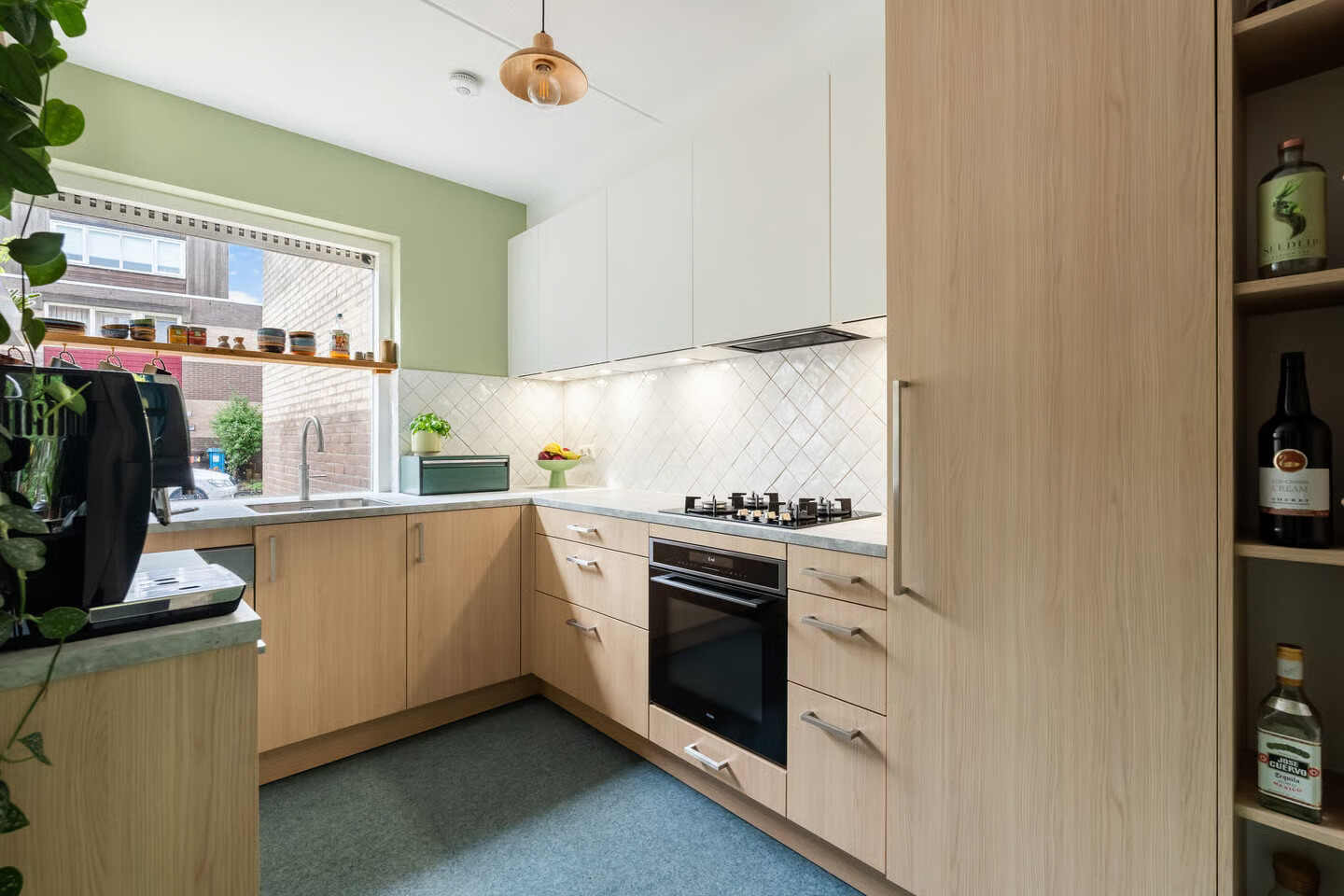 Tussenwoning te koop: Havixhorst 110, Alphen Aan Den Rijn