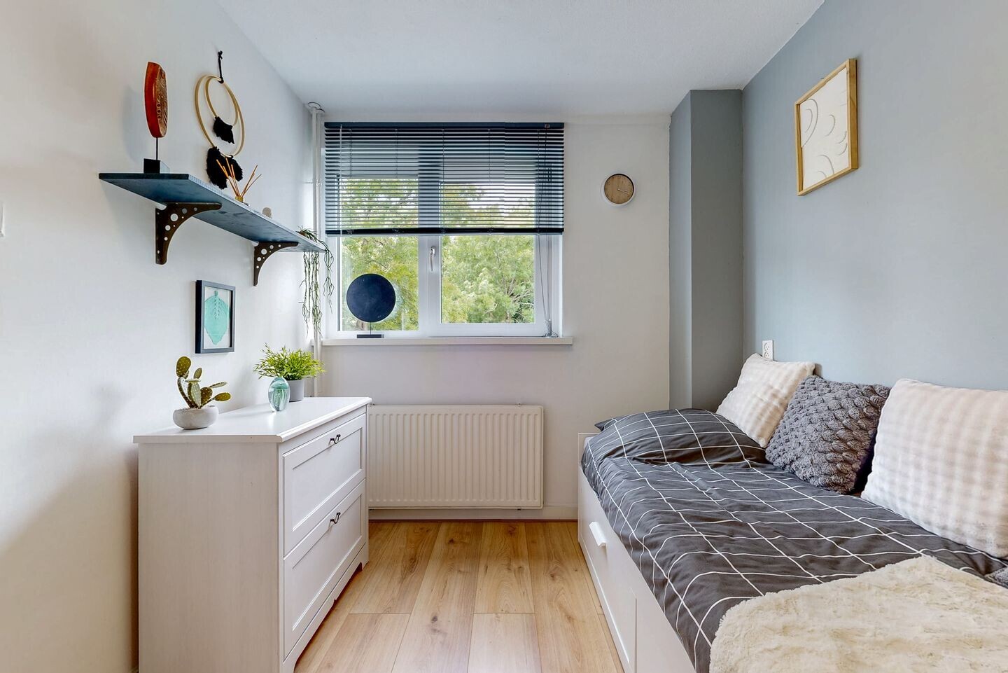 Tussenwoning te koop: Aalhorst 58, Alphen Aan Den Rijn