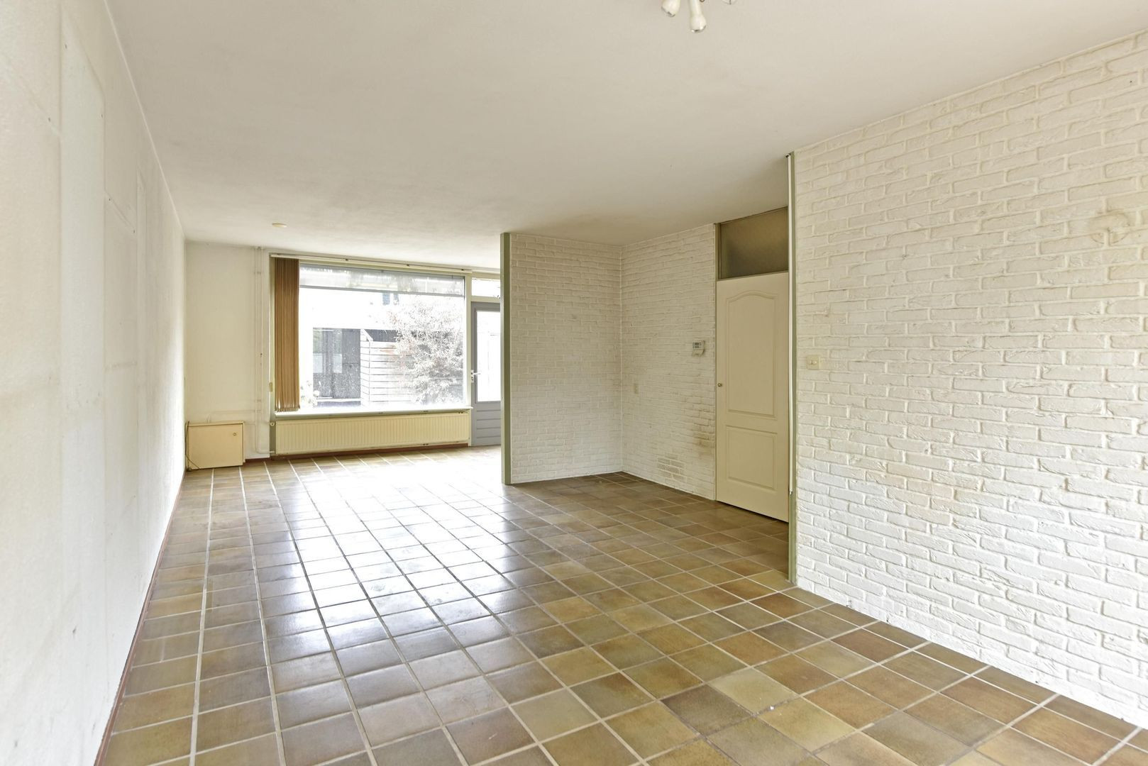 Tussenwoning te koop: Aalhorst 230, Alphen Aan Den Rijn