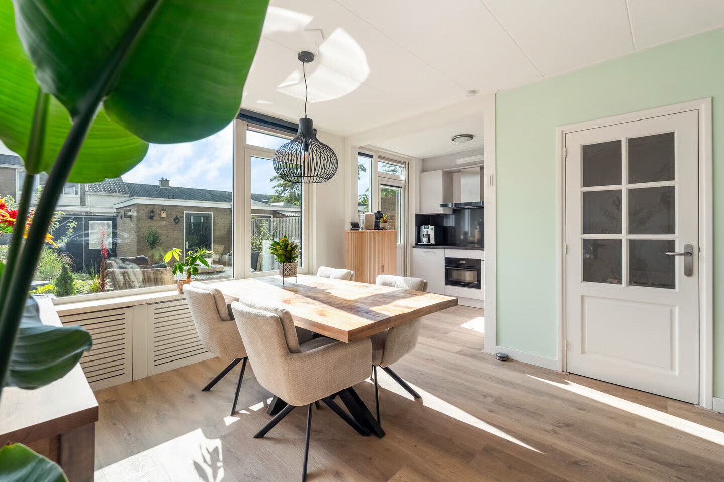 Tussenwoning te koop: Veldbloemweg 41, Alphen Aan Den Rijn