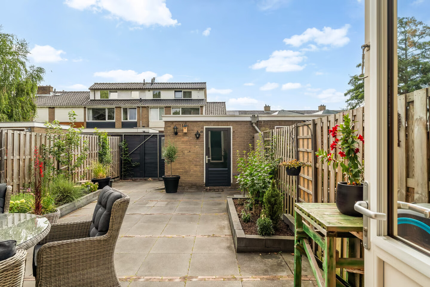 Tussenwoning te koop: Veldbloemweg 41, Alphen Aan Den Rijn
