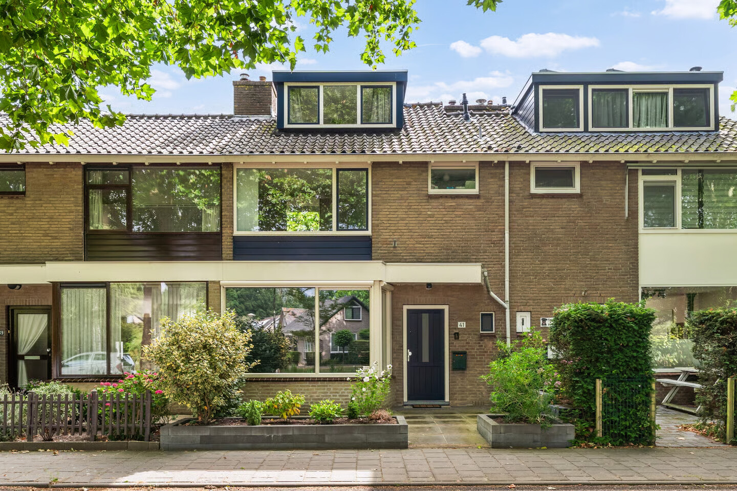 Tussenwoning te koop: Veldbloemweg 41, Alphen Aan Den Rijn