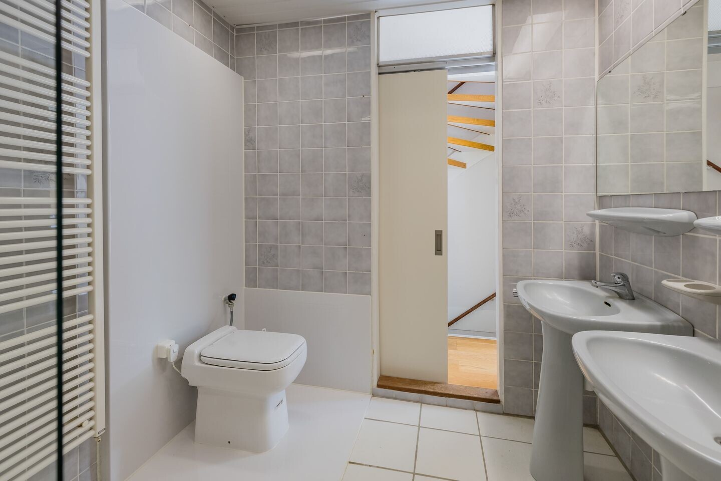 Hoekwoning te koop: Paddestoelweg 61, Alphen Aan Den Rijn