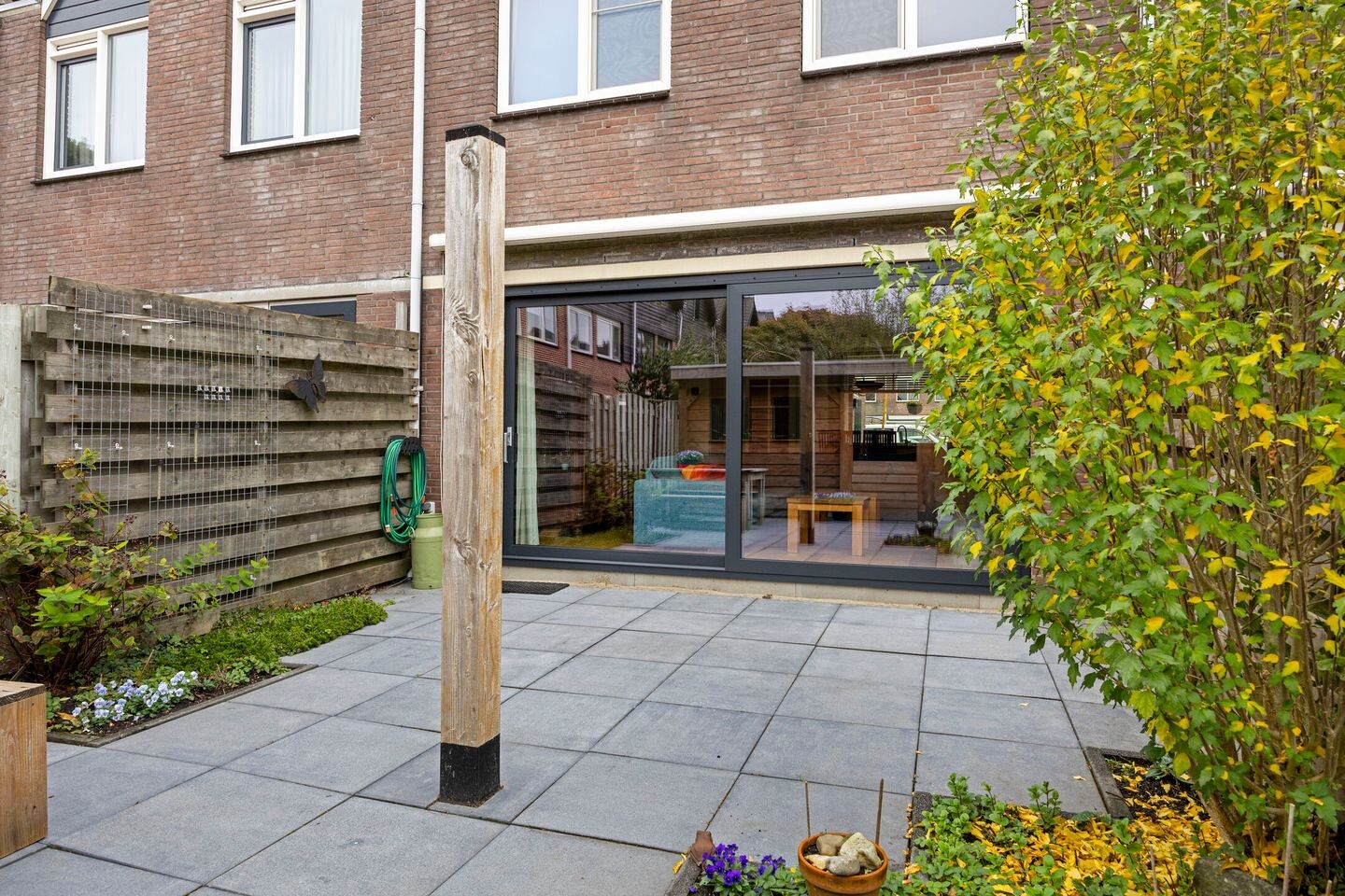 Tussenwoning te koop: Aardster 237, Alphen Aan Den Rijn
