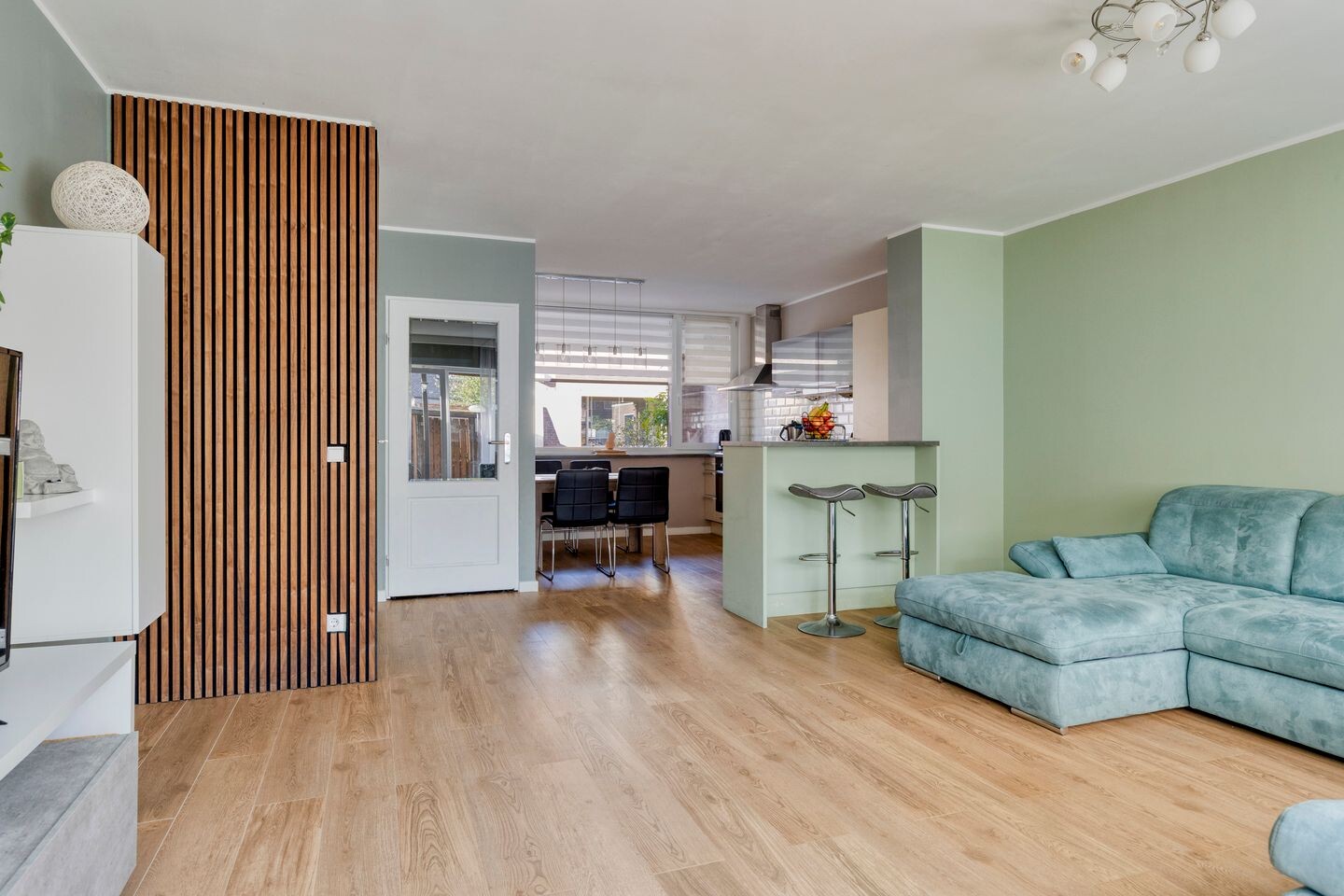 Hoekwoning te koop: Aardster 253, Alphen Aan Den Rijn