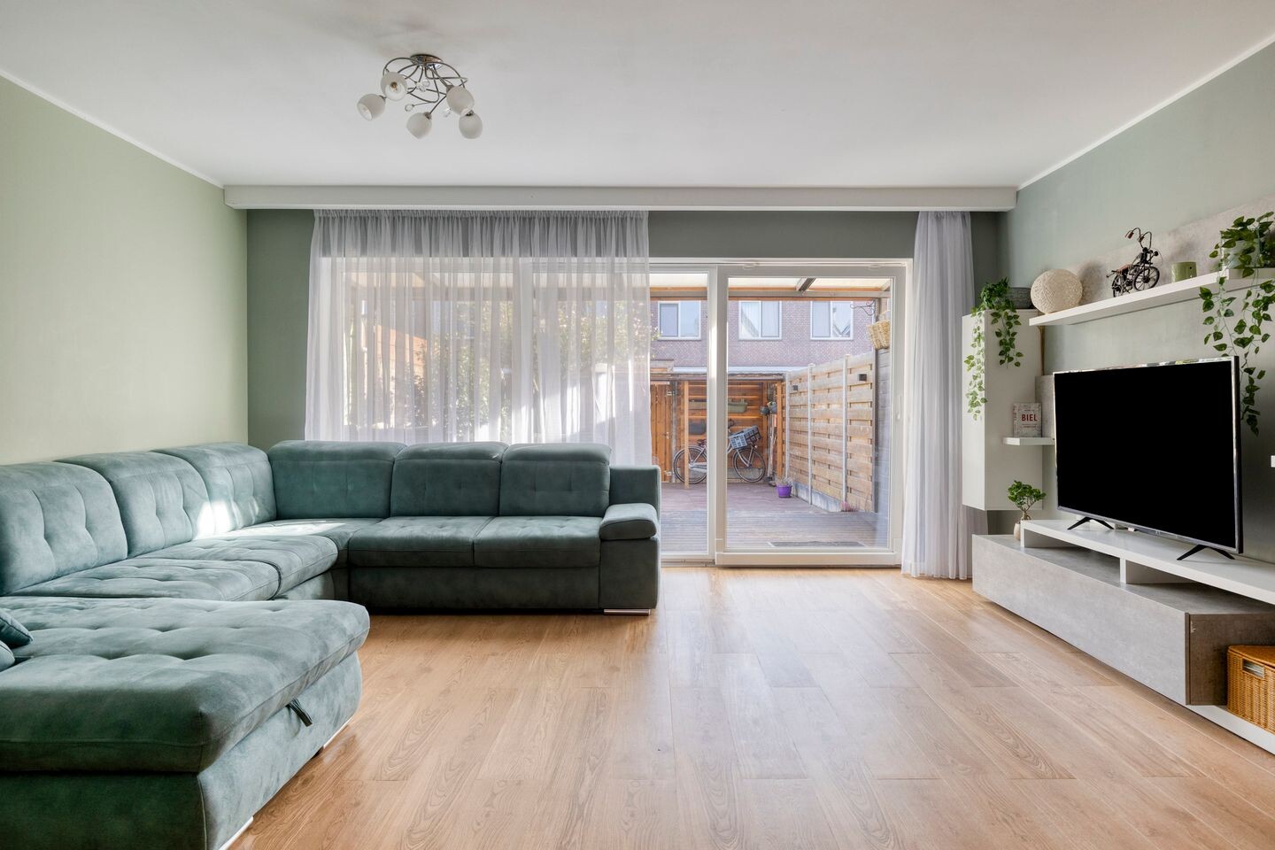 Hoekwoning te koop: Aardster 253, Alphen Aan Den Rijn