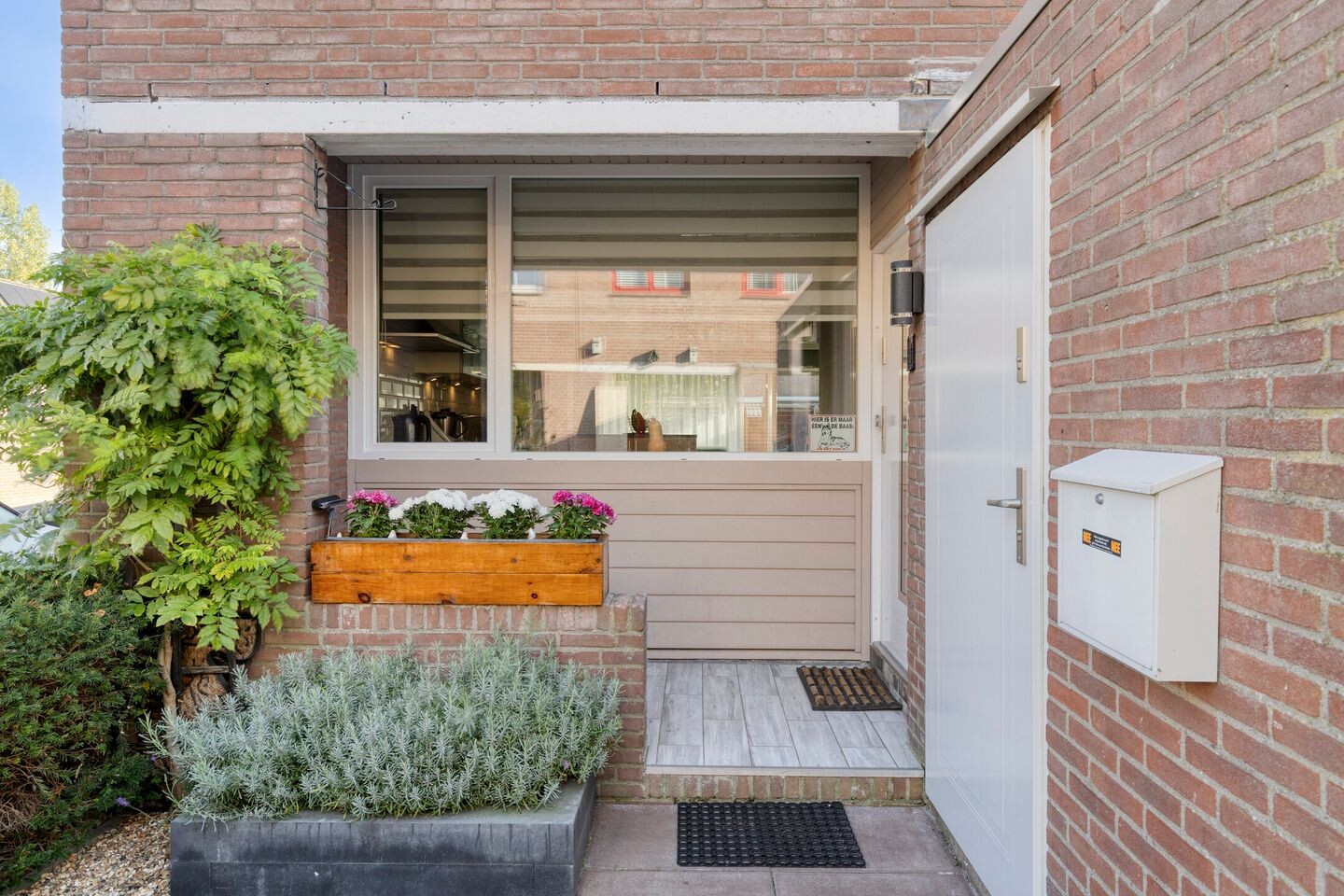 Hoekwoning te koop: Aardster 253, Alphen Aan Den Rijn