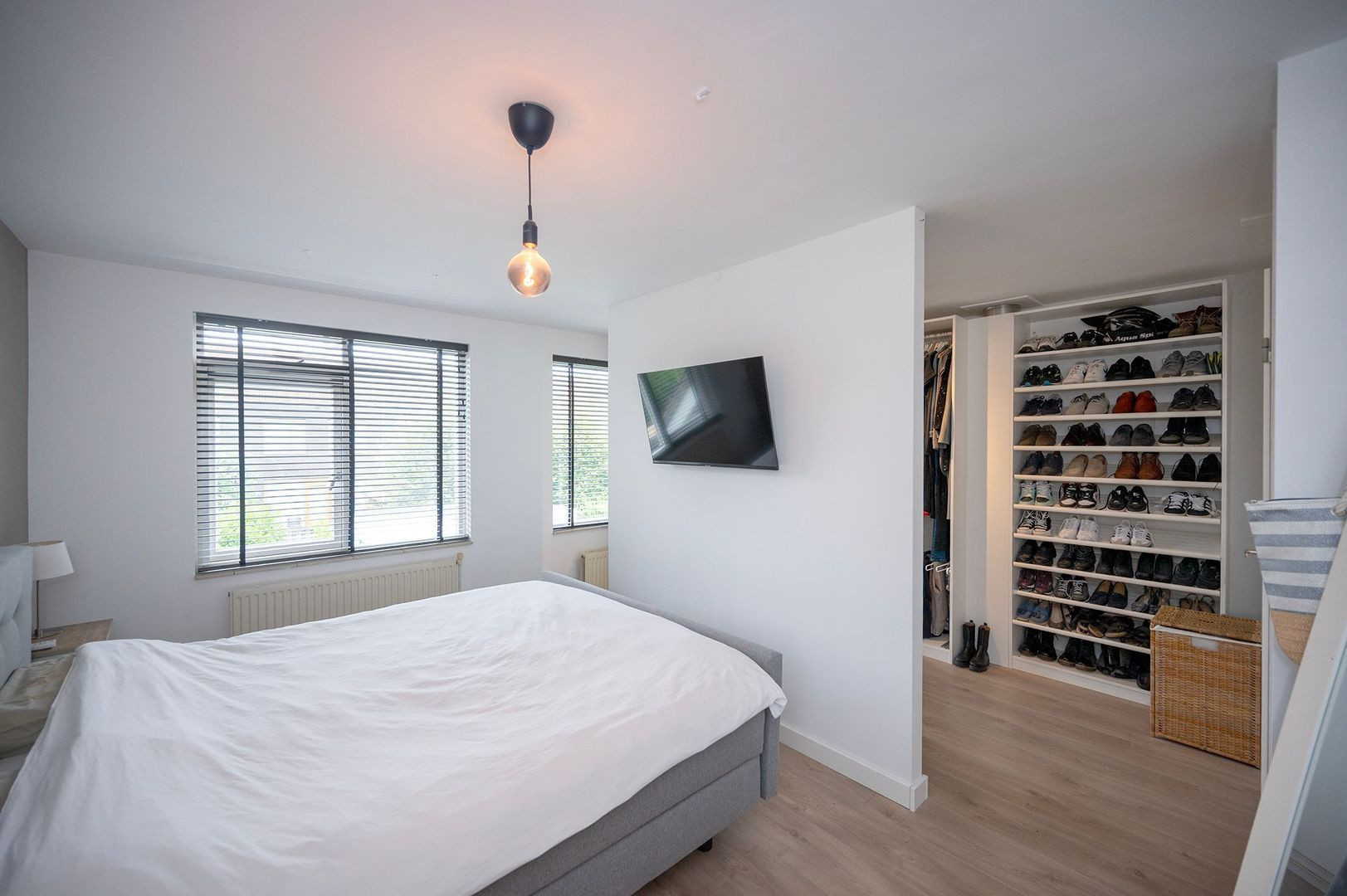 Hoekwoning te koop: Opaalstraat 7, Alphen Aan Den Rijn