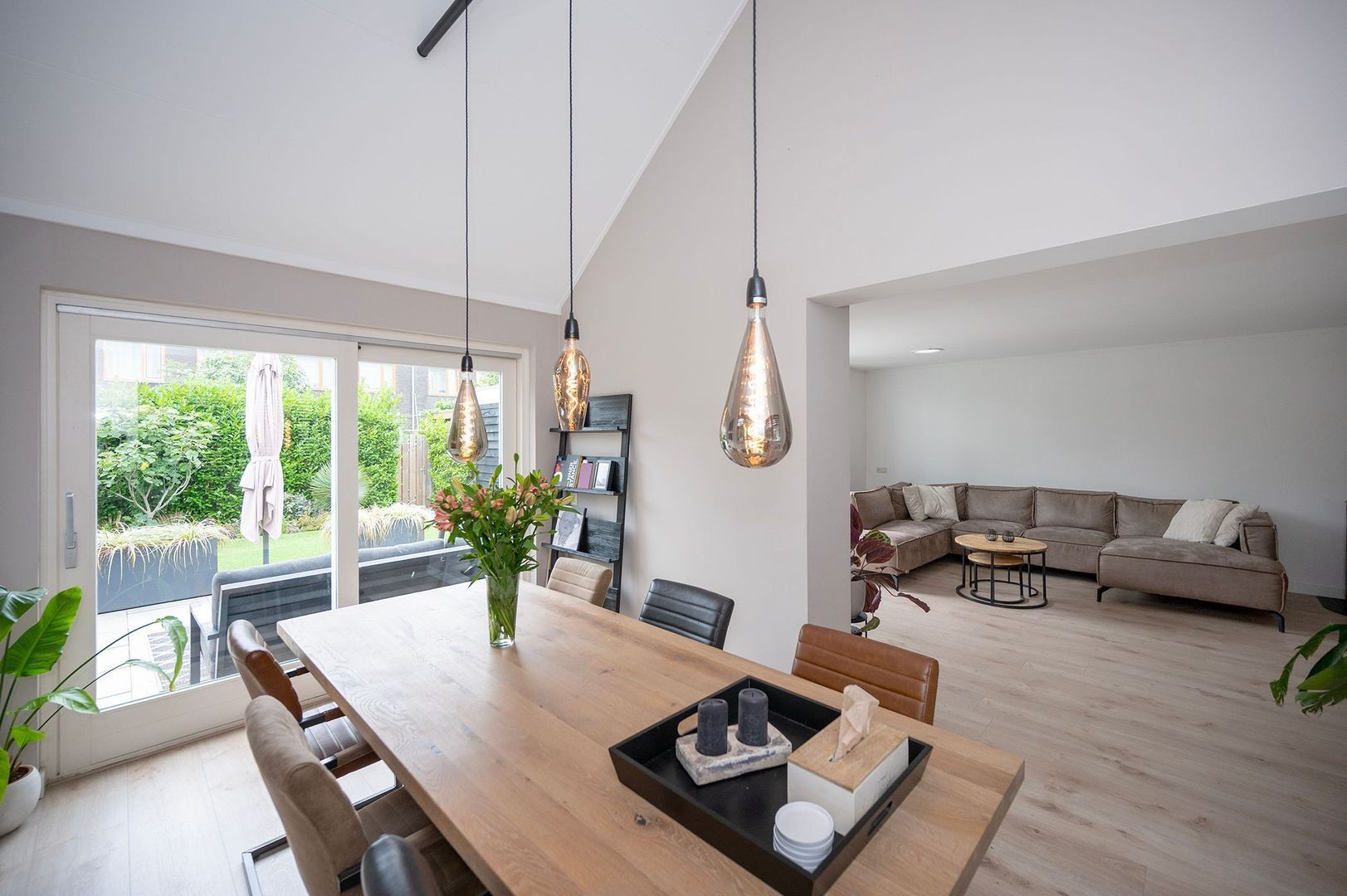 Hoekwoning te koop: Opaalstraat 7, Alphen Aan Den Rijn