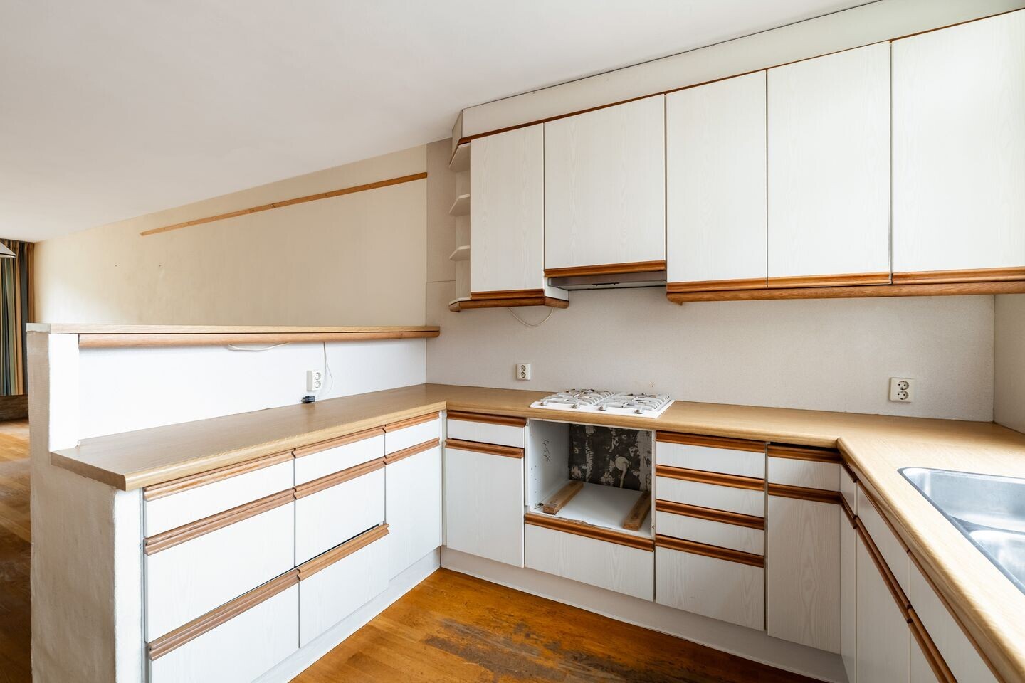 Tussenwoning te koop: Saffierstraat 205, Alphen Aan Den Rijn