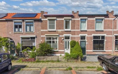Oranjestraat 24