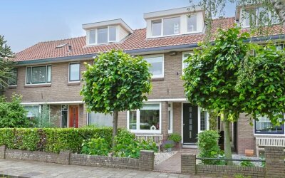 Borneostraat 17