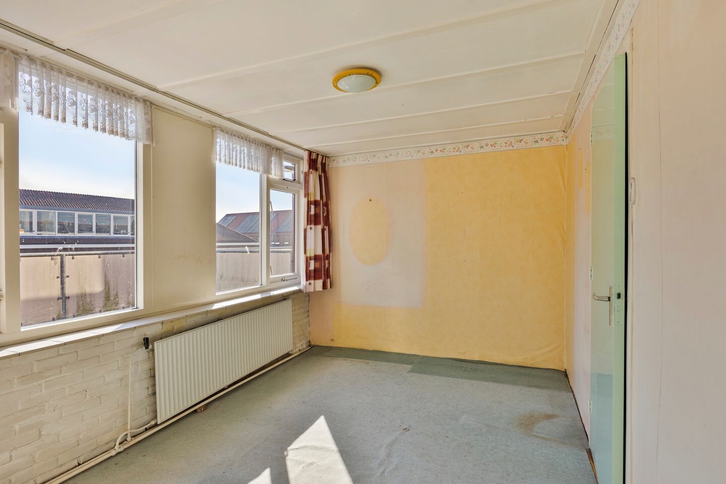 Tussenwoning te koop: De Ruijterstraat 29, Alphen Aan Den Rijn