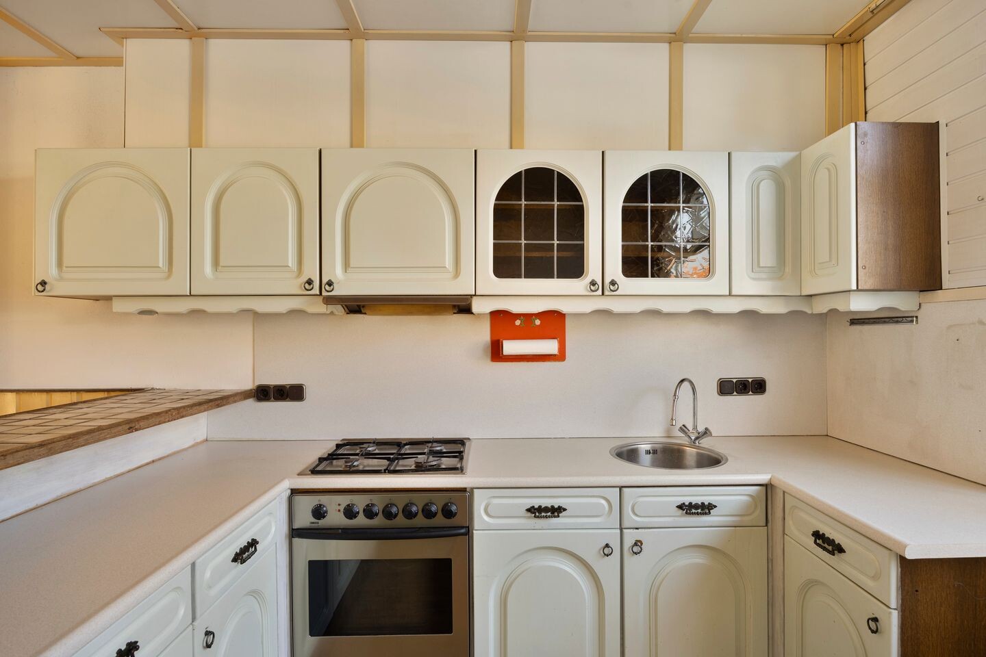 Tussenwoning te koop: De Ruijterstraat 29, Alphen Aan Den Rijn